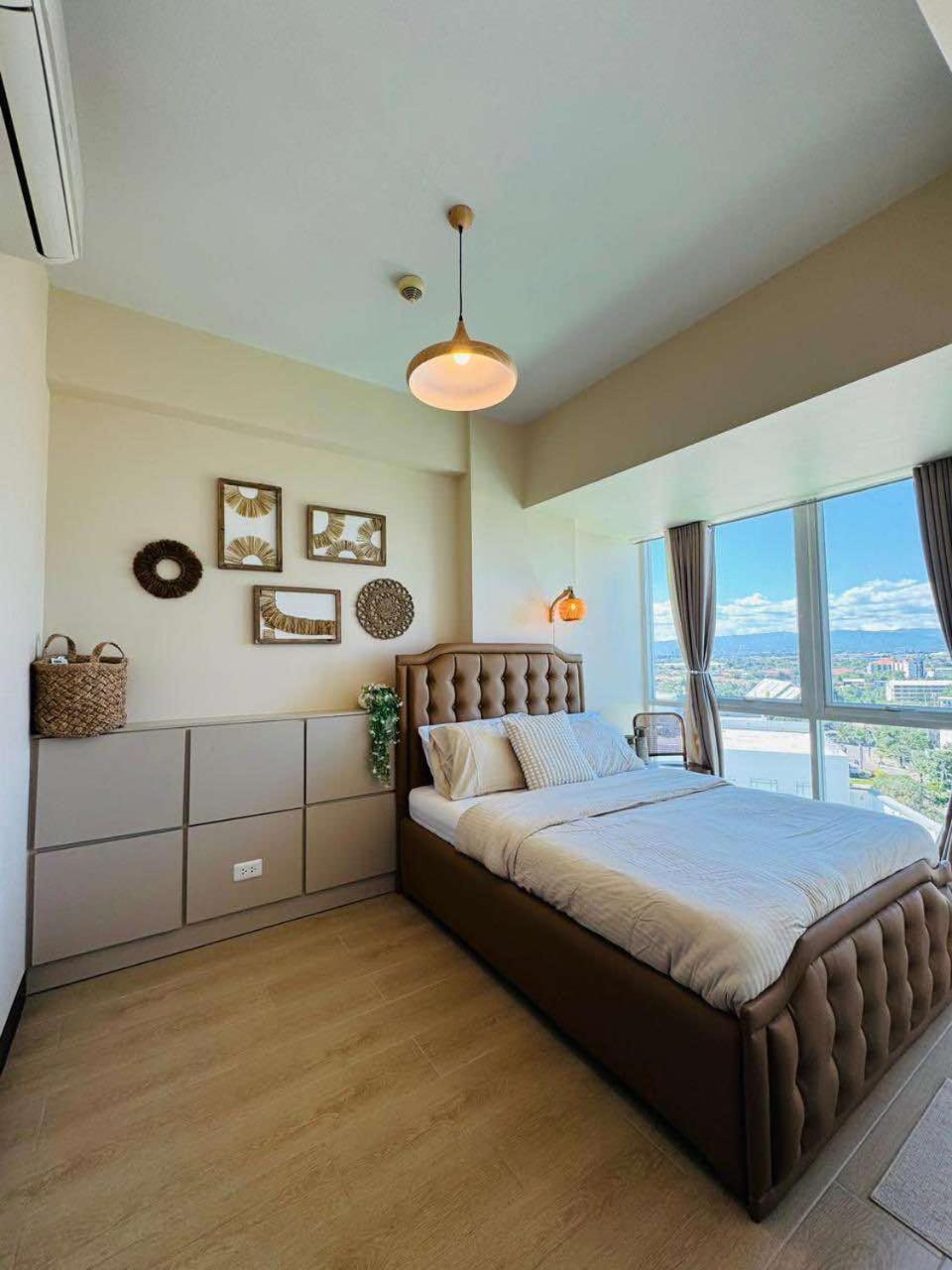 Mactan Newtown Condo With Pool Access Мактан Экстерьер фото