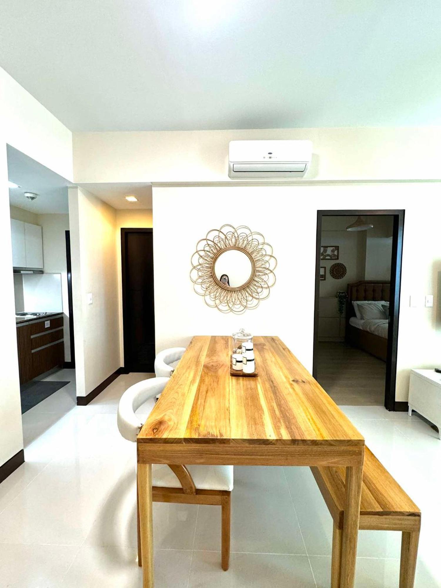 Mactan Newtown Condo With Pool Access Мактан Экстерьер фото